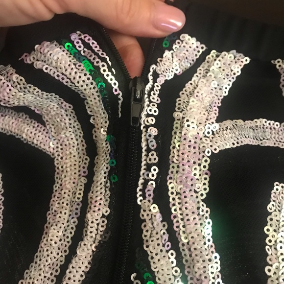 Beaded Bodysuit with heart shaped design. - Picture 7 of 9